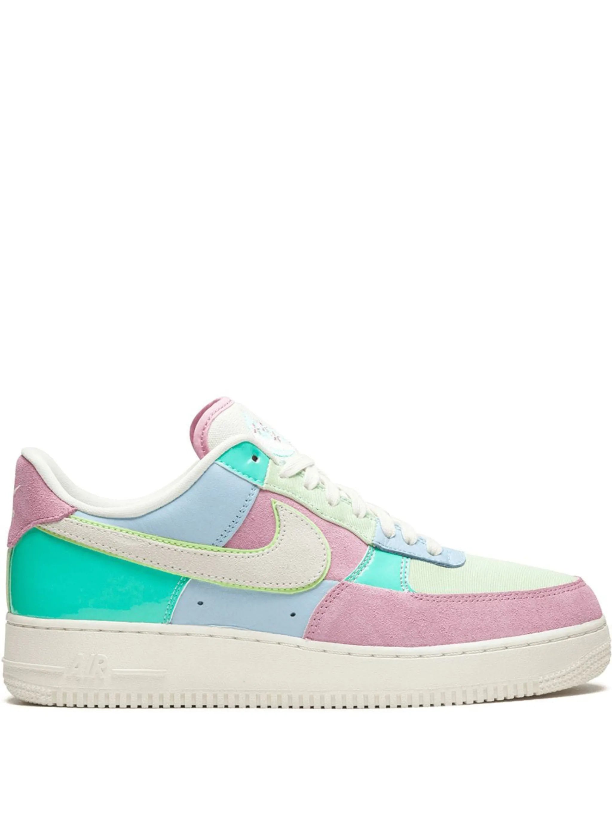 Air Force 1 07 QS "Easter" sneakers